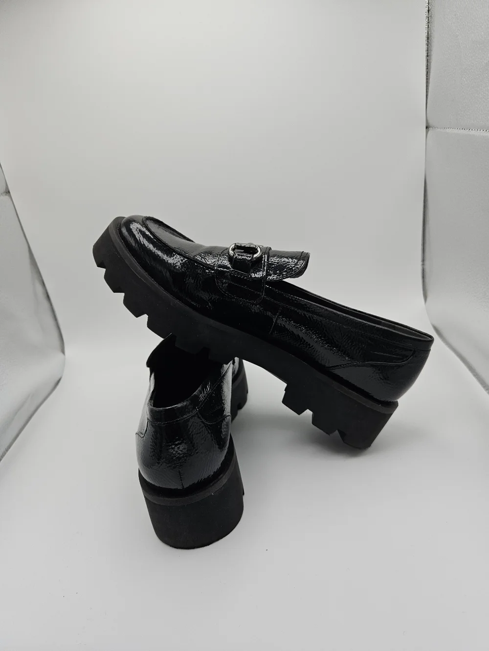 Franco Sarto Bergamot black patent lug sole loafers size 8.5M